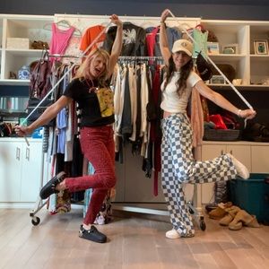❤️❤️❤️ LIKE THIS LISTING ❤️❤️for our BFF Posh  show !!